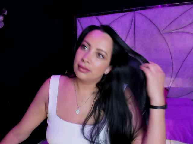 Ashleymontenegro webcam