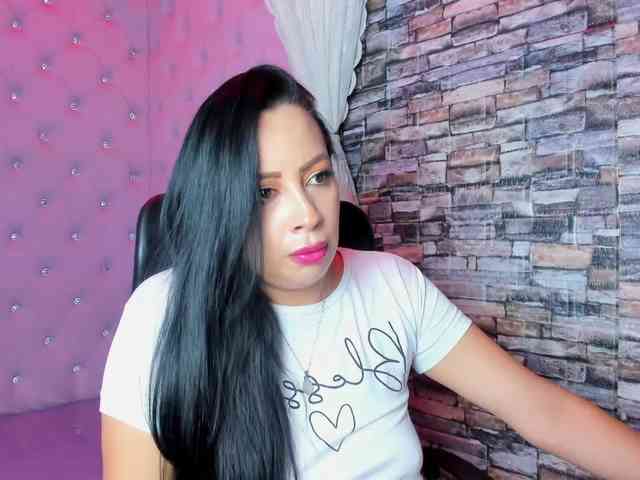 Ashleymontenegro webcam