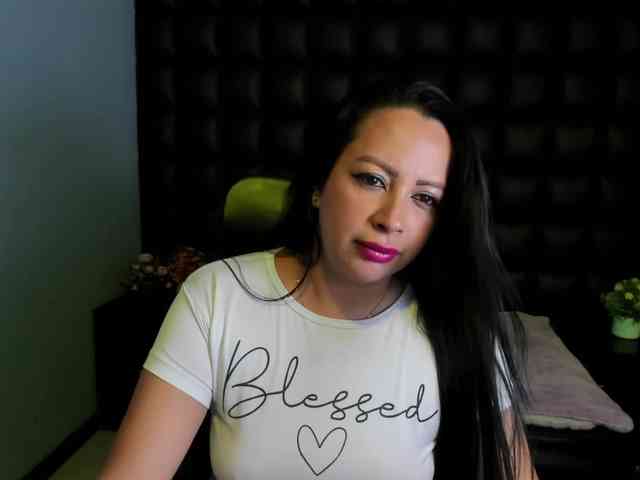 Ashleymontenegro webcam