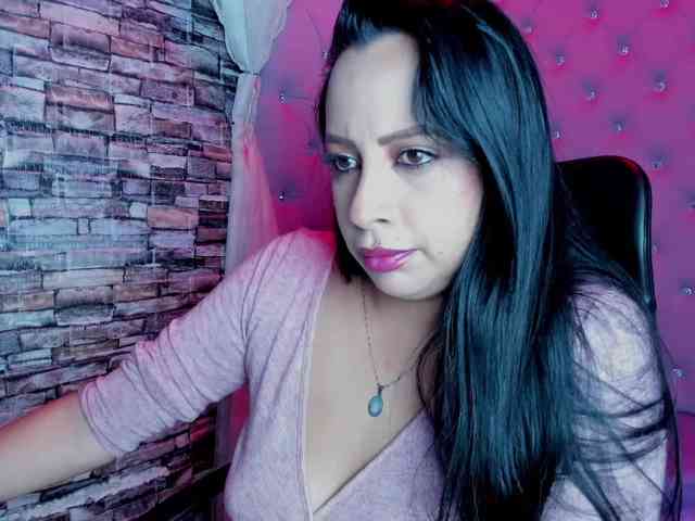 Ashleymontenegro webcam