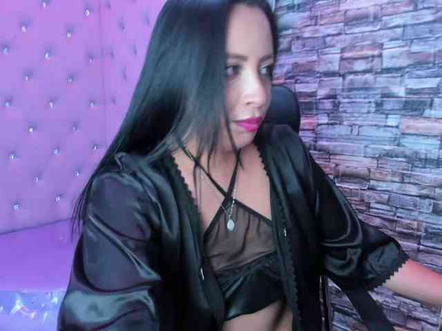 Ashleymontenegro webcam