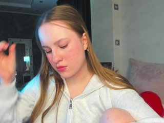 Candy-Cansew Porn Show