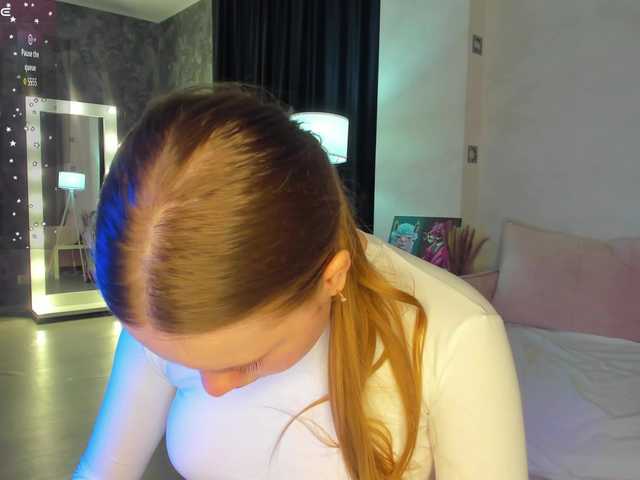 Candy-Cansew's BongaCams show and profile