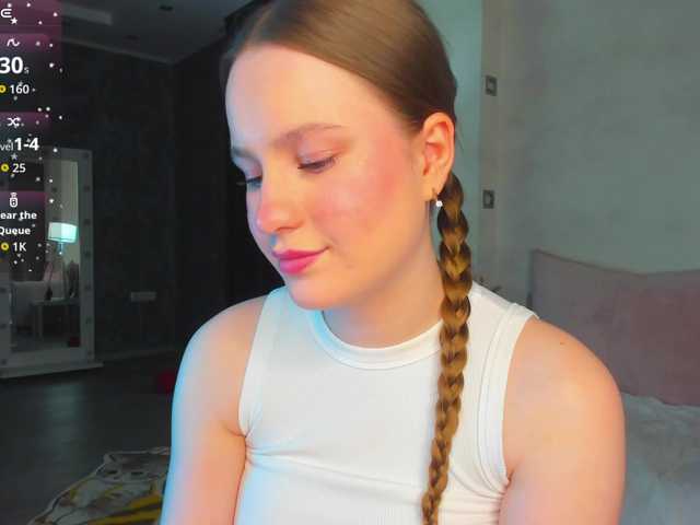 Candy-Cansew's BongaCams show and profile