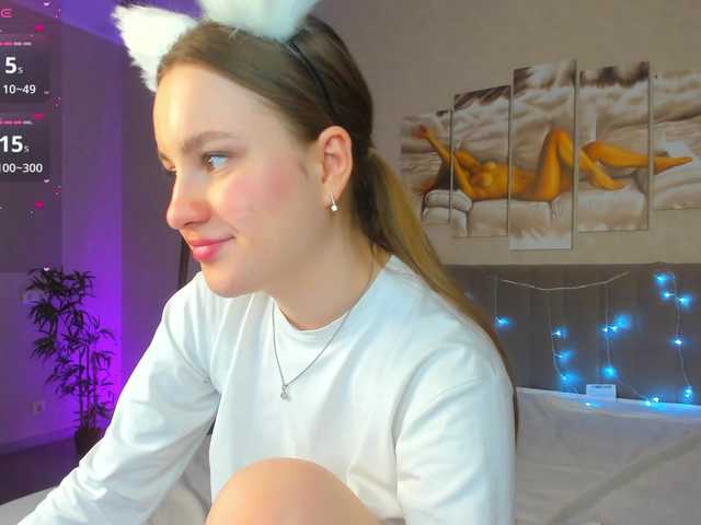 Candy-Cansew's BongaCams show and profile