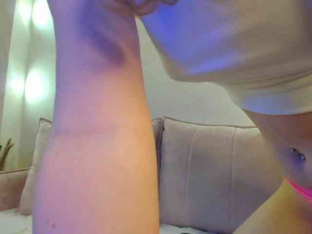 Candy-Cansew Candy-Cansew