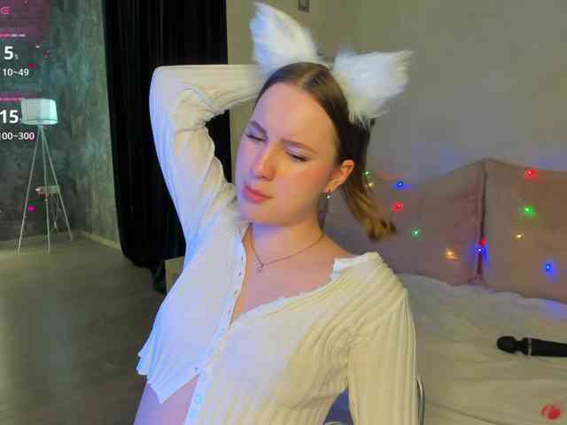 Candy-Cansew Candy-Cansew