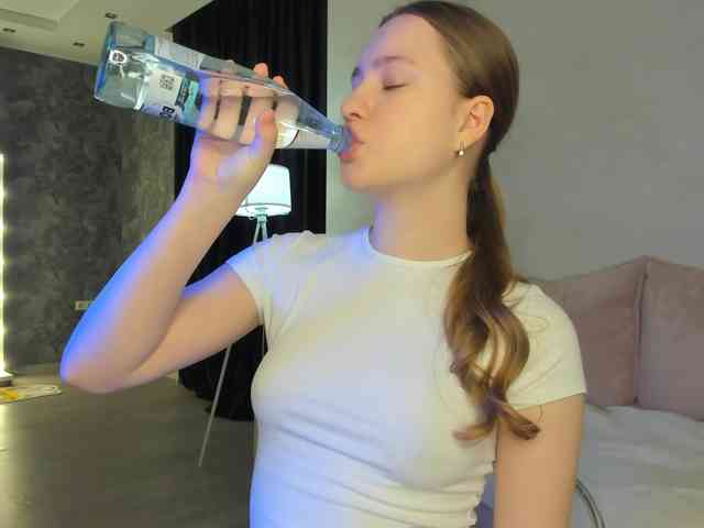 Candy-Cansew Candy-Cansew