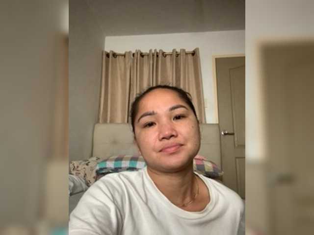 Wildrose01's BongaCams show and profile