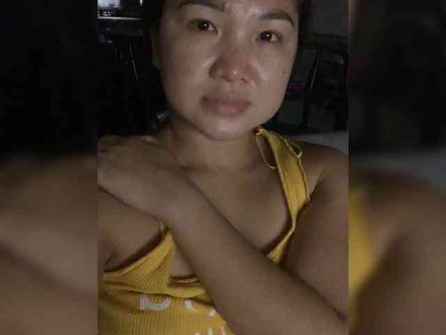 Wildrose01 Live Webcam on BongaCams