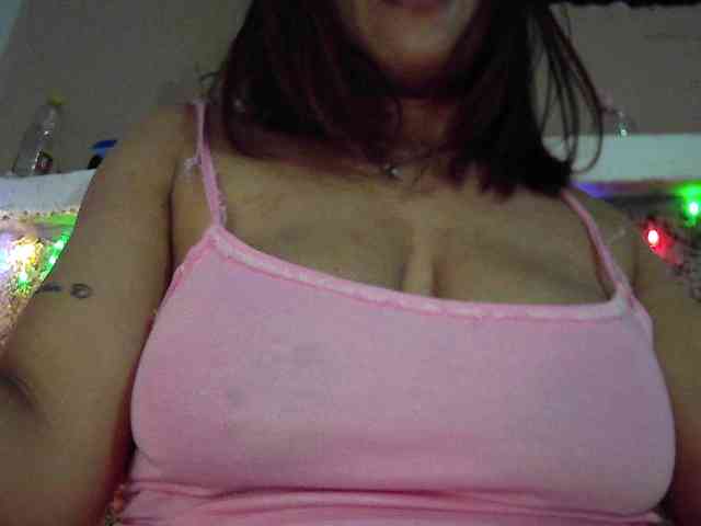 Mia_Laura webcam