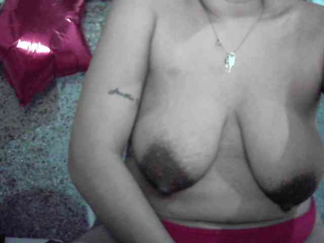 Mia_Laura webcam