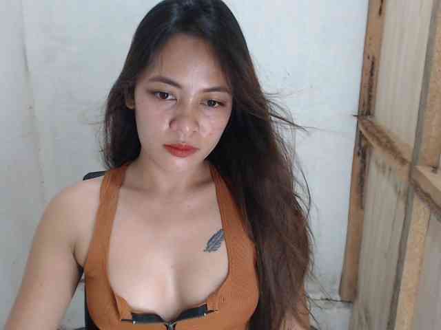 MidnightDesire19 webcam