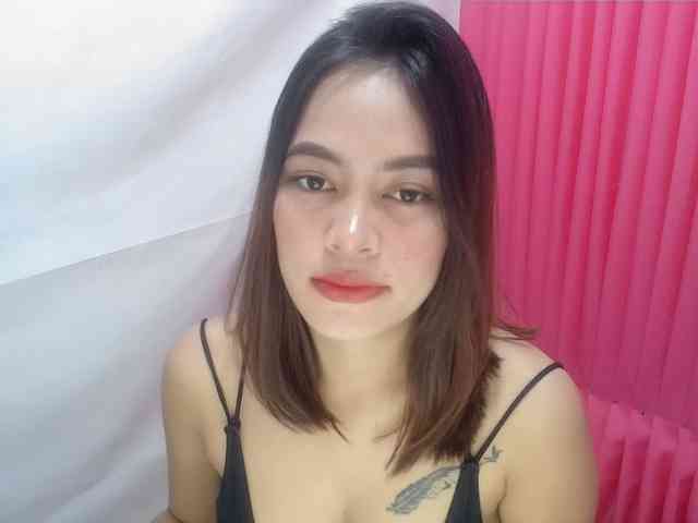 MidnightDesire19 webcam