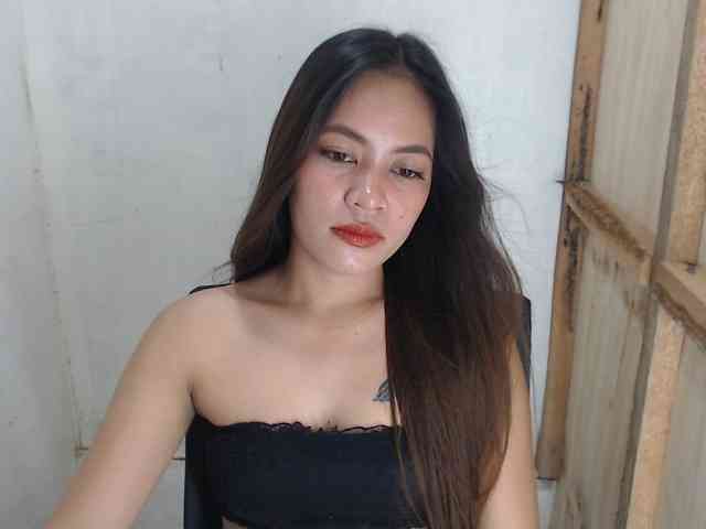 MidnightDesire19 webcam