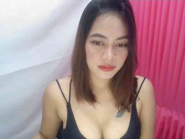 MidnightDesire19 webcam