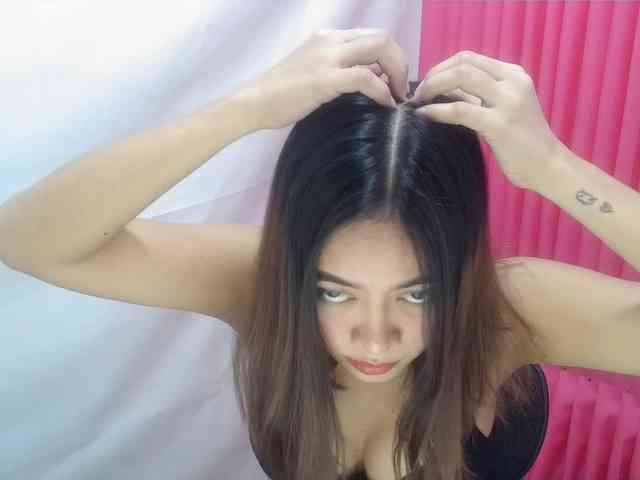 MidnightDesire19 webcam