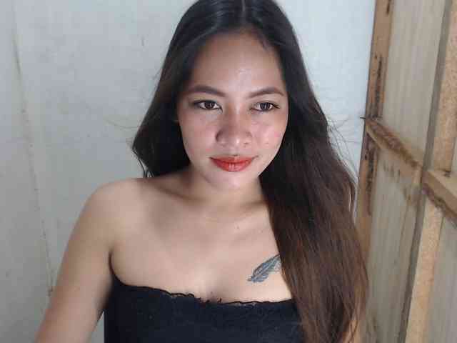 MidnightDesire19 webcam