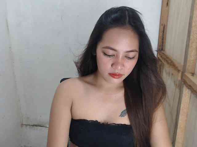 MidnightDesire19 webcam