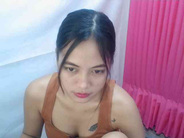 MidnightDesire19 webcam