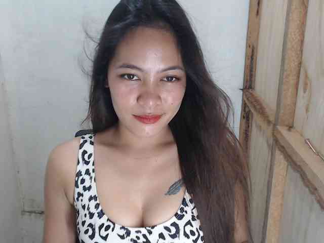 MidnightDesire19 webcam