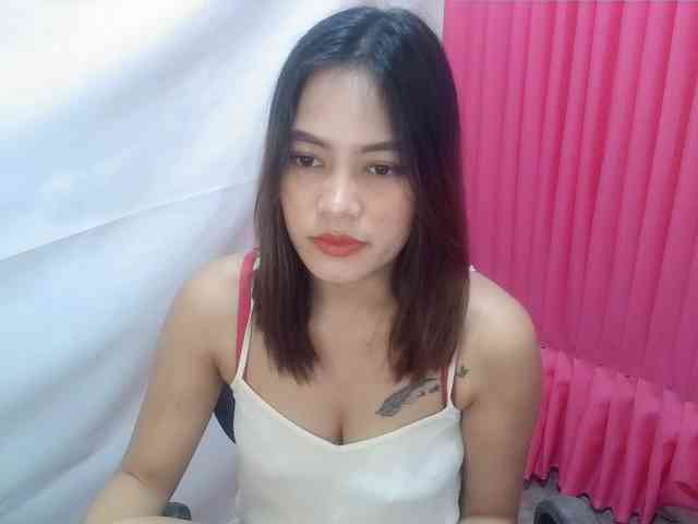 MidnightDesire19 webcam