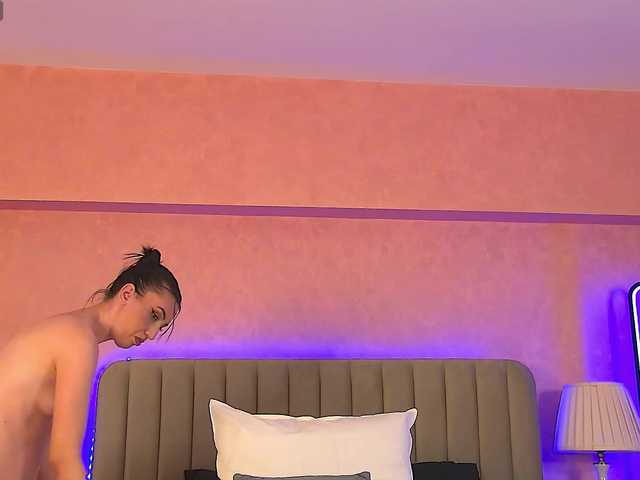 EnyaHazell's BongaCams show and profile