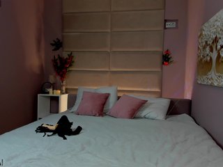 AdelinePerle Porn Show