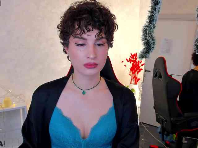 AdelinePerle AdelinePerle