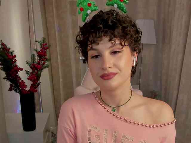 AdelinePerle AdelinePerle