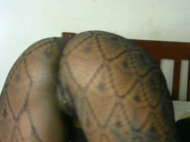 candychic's BongaCams show and profile