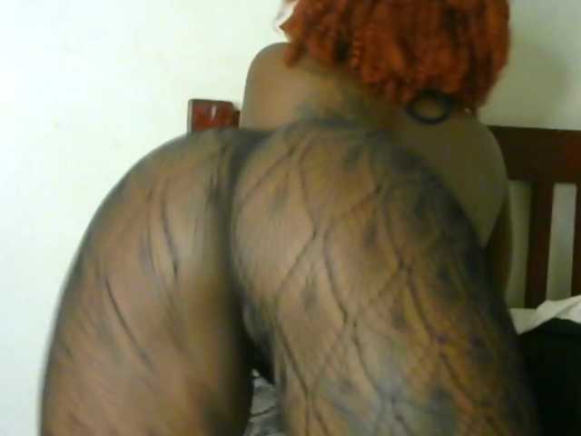 candychic's BongaCams show and profile