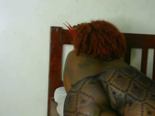 candychic's BongaCams show and profile