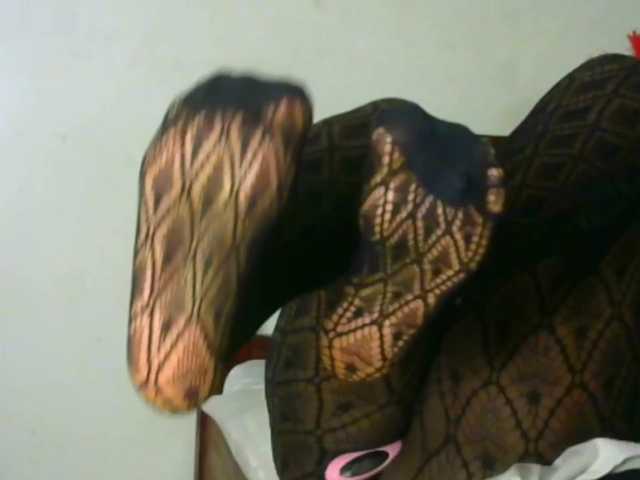 candychic's BongaCams show and profile