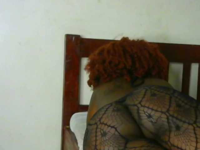 candychic's BongaCams show and profile