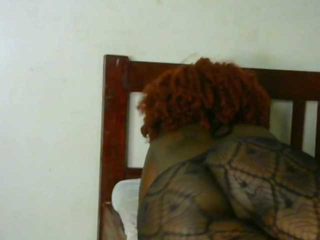 candychic's BongaCams show and profile