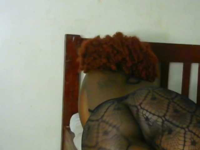 candychic's BongaCams show and profile