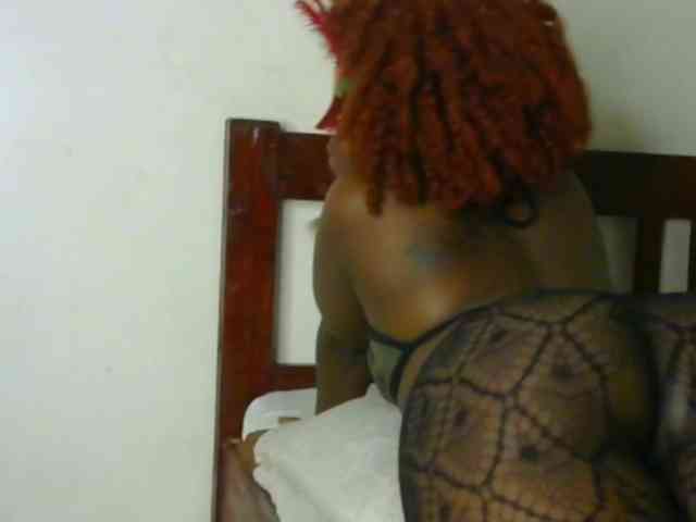 candychic Live Webcam on BongaCams