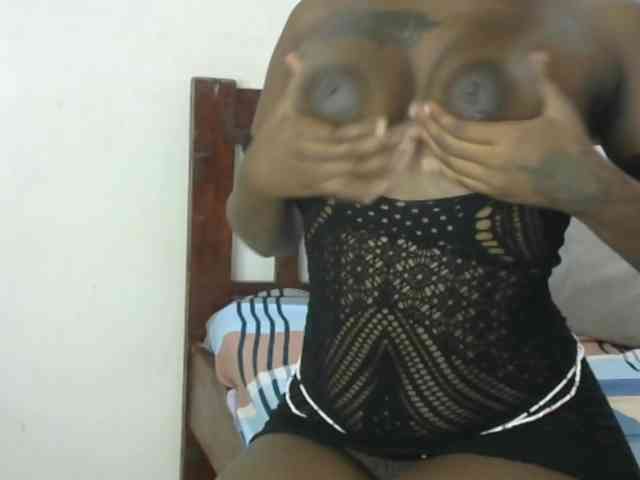 candychic Live Webcam on {site_name}