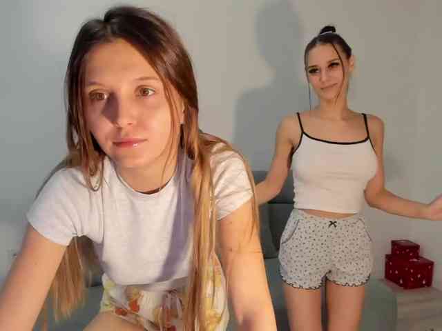 Cutebabes0 webcam