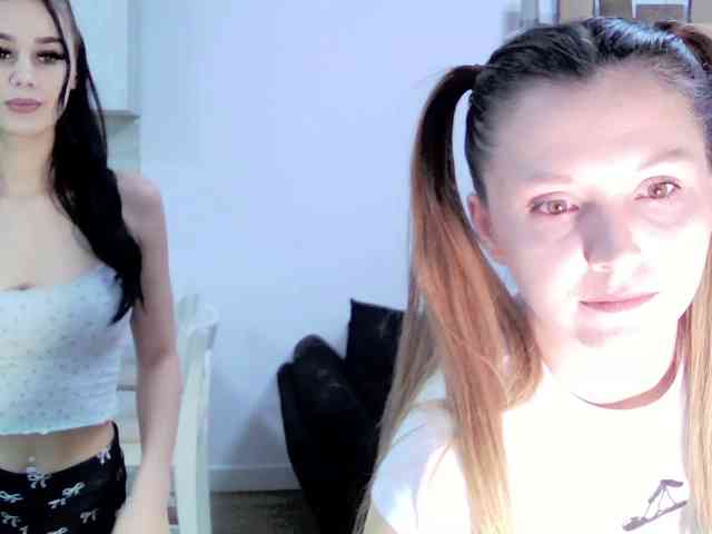 Cutebabes0 webcam