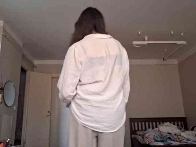 VickySchwantes webcam