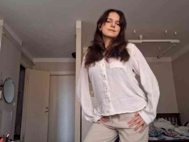 VickySchwantes webcam