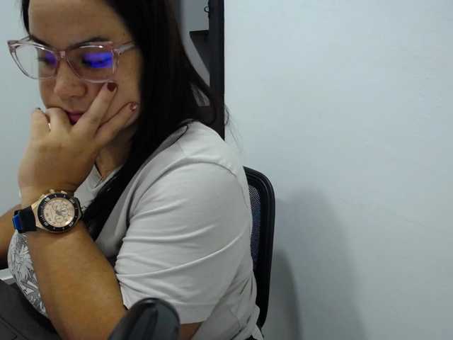 gabytits23's BongaCams show and profile