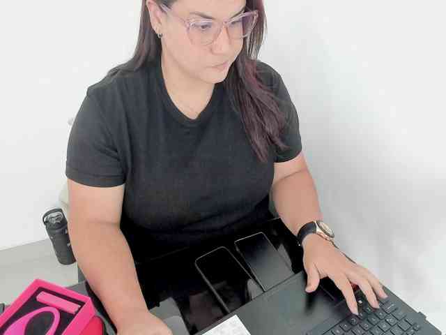 gabytits23 gabytits23