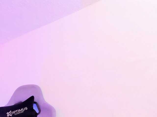 Saamii-robertss01's BongaCams show and profile