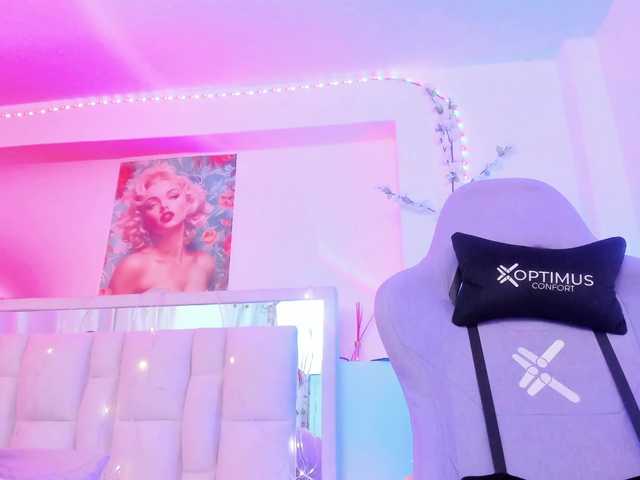 Saamii-robertss01 from BongaCams is Freechat