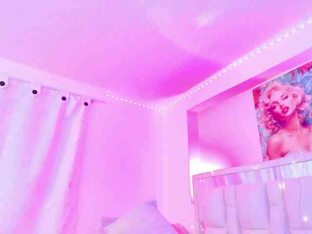 Saamii-robertss01 webcam