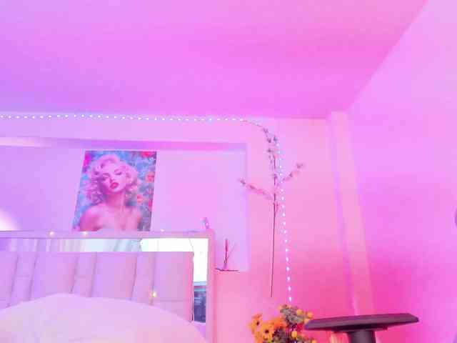 Saamii-robertss01 webcam