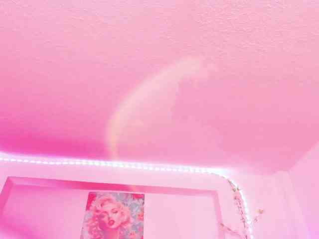 Saamii-robertss01 webcam